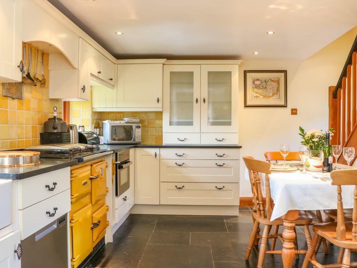 Great Bradley Cottage ไมน์เฮด ภายนอก รูปภาพ